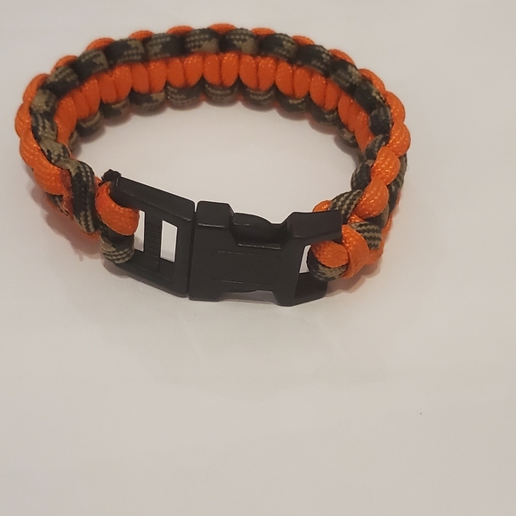 Orange & Brown/Tan Paracord Bracelet. It is also known as a Survival Bracelet - Picture 2 of 3